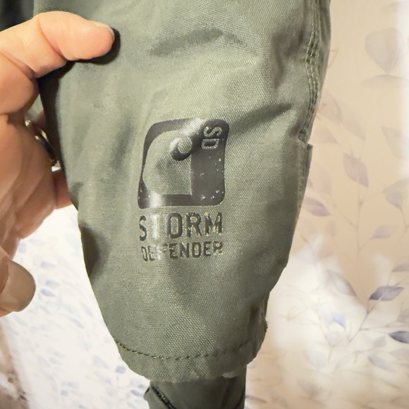 Carhartt Storm Defender Rare Green & Pink Hooded Jacket Women Xl Zipper To Fix - Picture 3 of 10